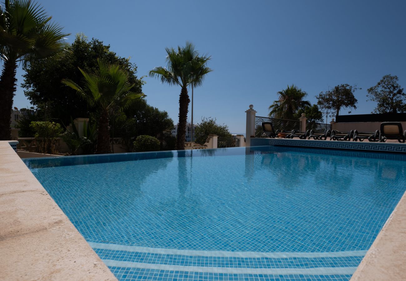 Maison à Lagos - Vila Girassol