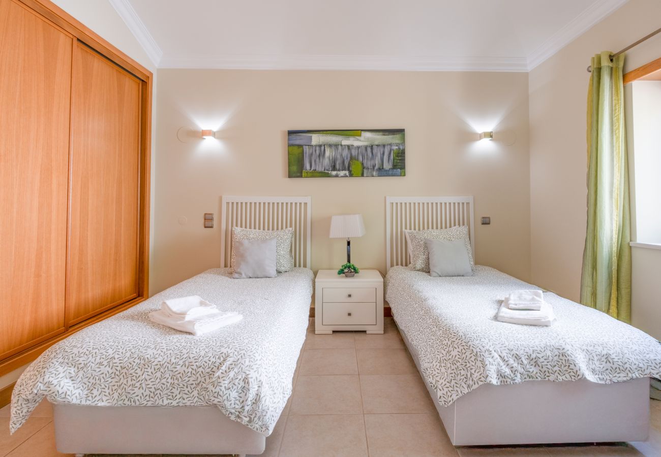 Maison à Lagos - Vila Girassol