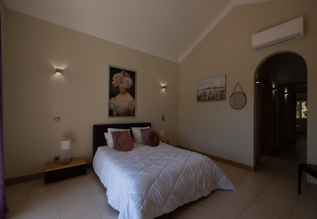 Maison à Lagos - Vila Limoeiro