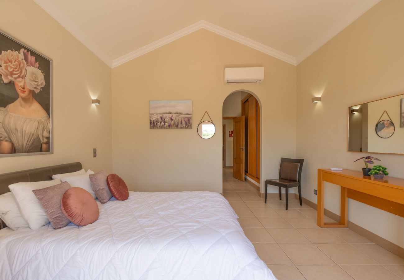 Maison à Lagos - Vila Limoeiro