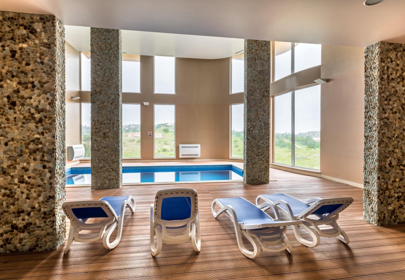 Apartamento em Lagos - Pool & Sea View Apartment by Villas Key