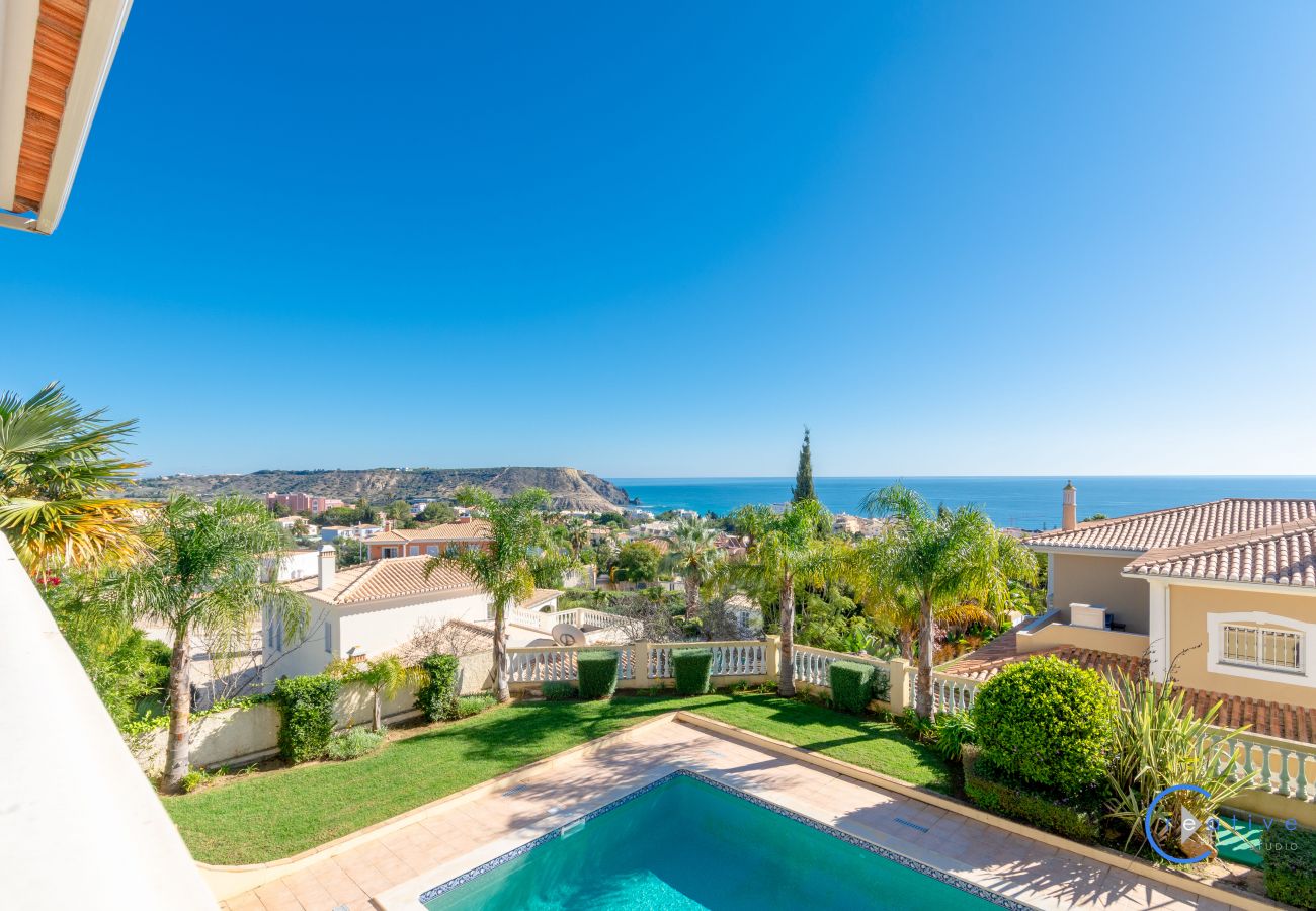 Casa em Luz - Villa Ocean Views by Villas Key