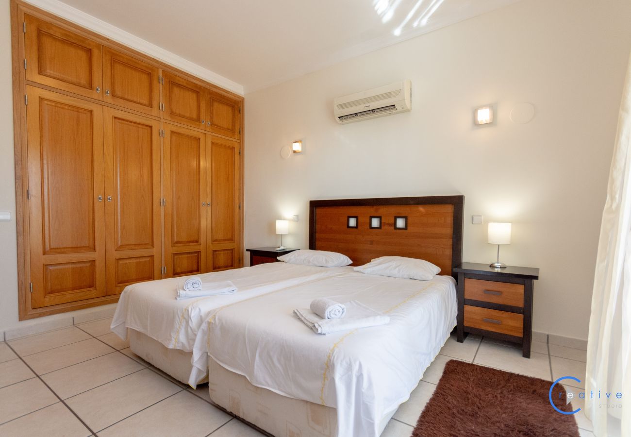 Casa em Luz - Villa Ocean Views by Villas Key