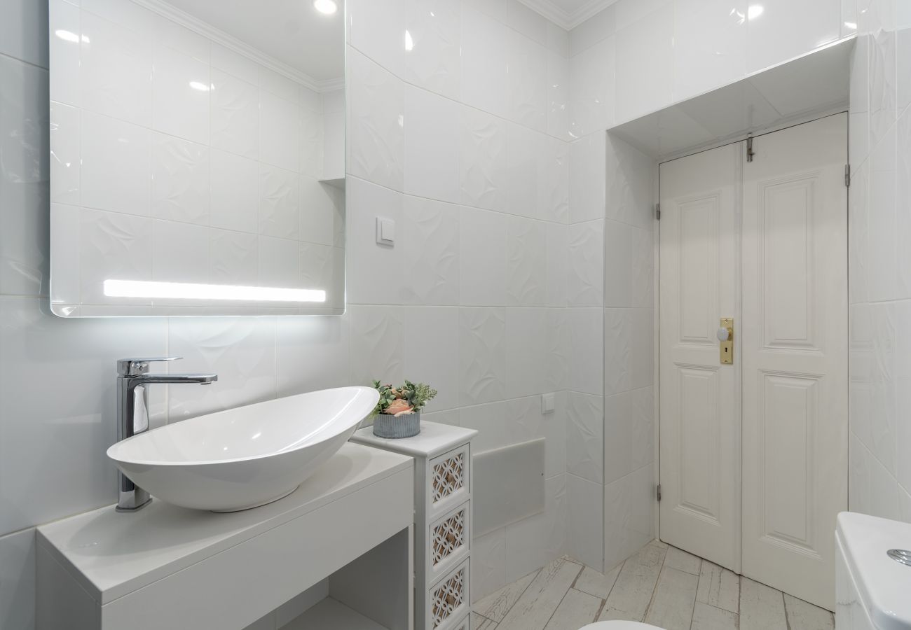 Apartamento em Lagos - Olhando o mar