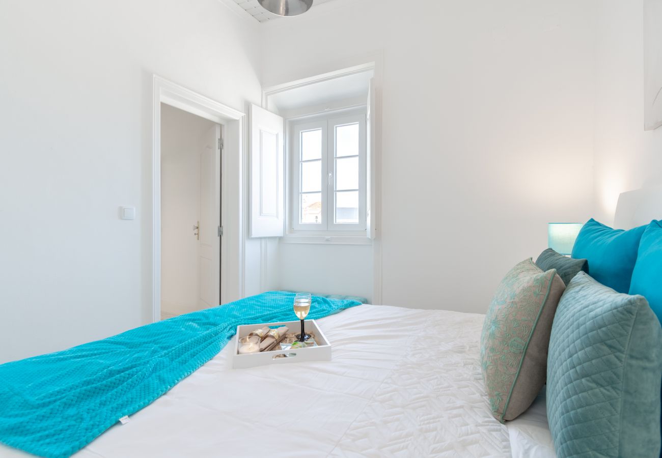 Apartamento em Lagos - Olhando o mar