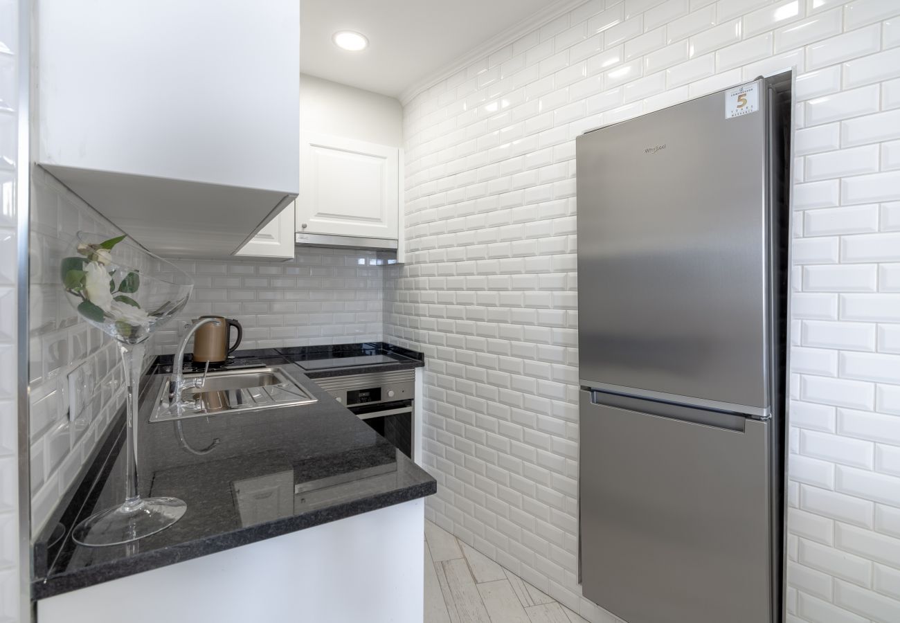Apartamento em Lagos - Olhando o mar