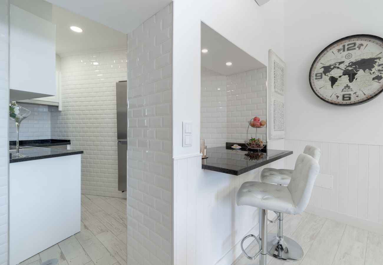 Apartamento em Lagos - Olhando o mar