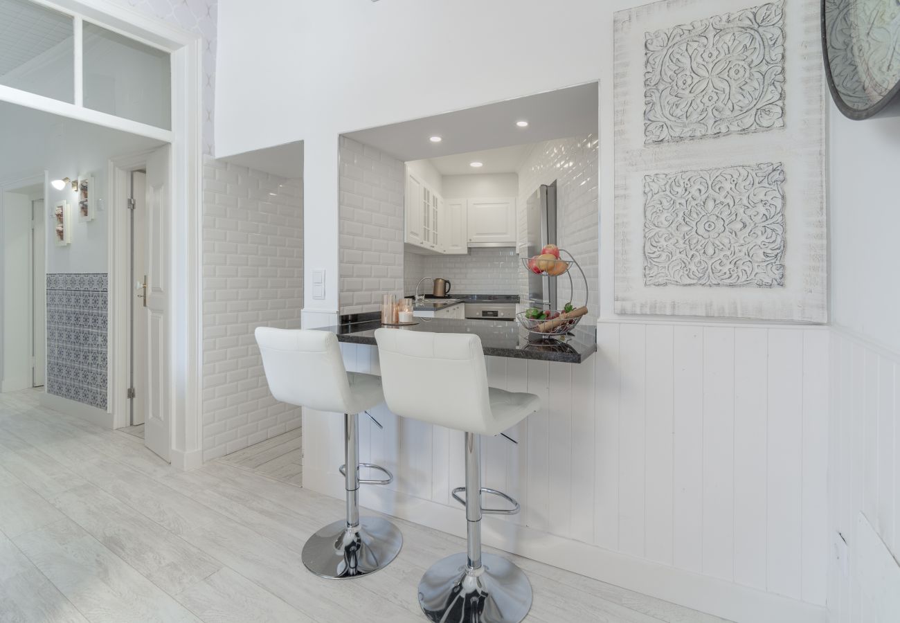 Apartamento em Lagos - Olhando o mar