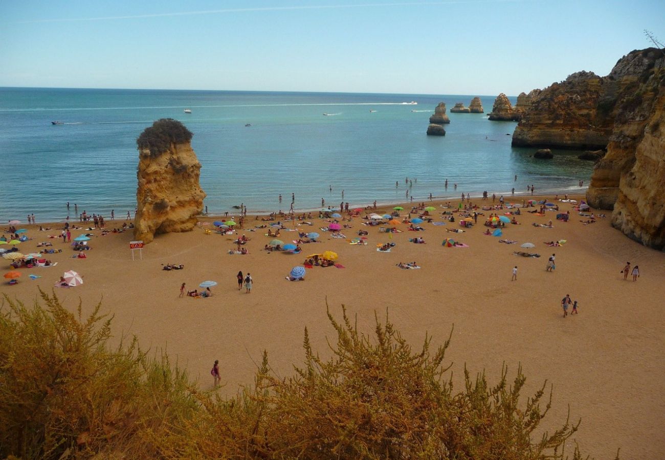 Apartamento em Lagos - Olhando o mar