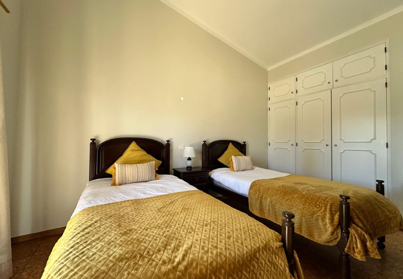 Casa em Montinhos da Luz - Quinta das Oliveiras