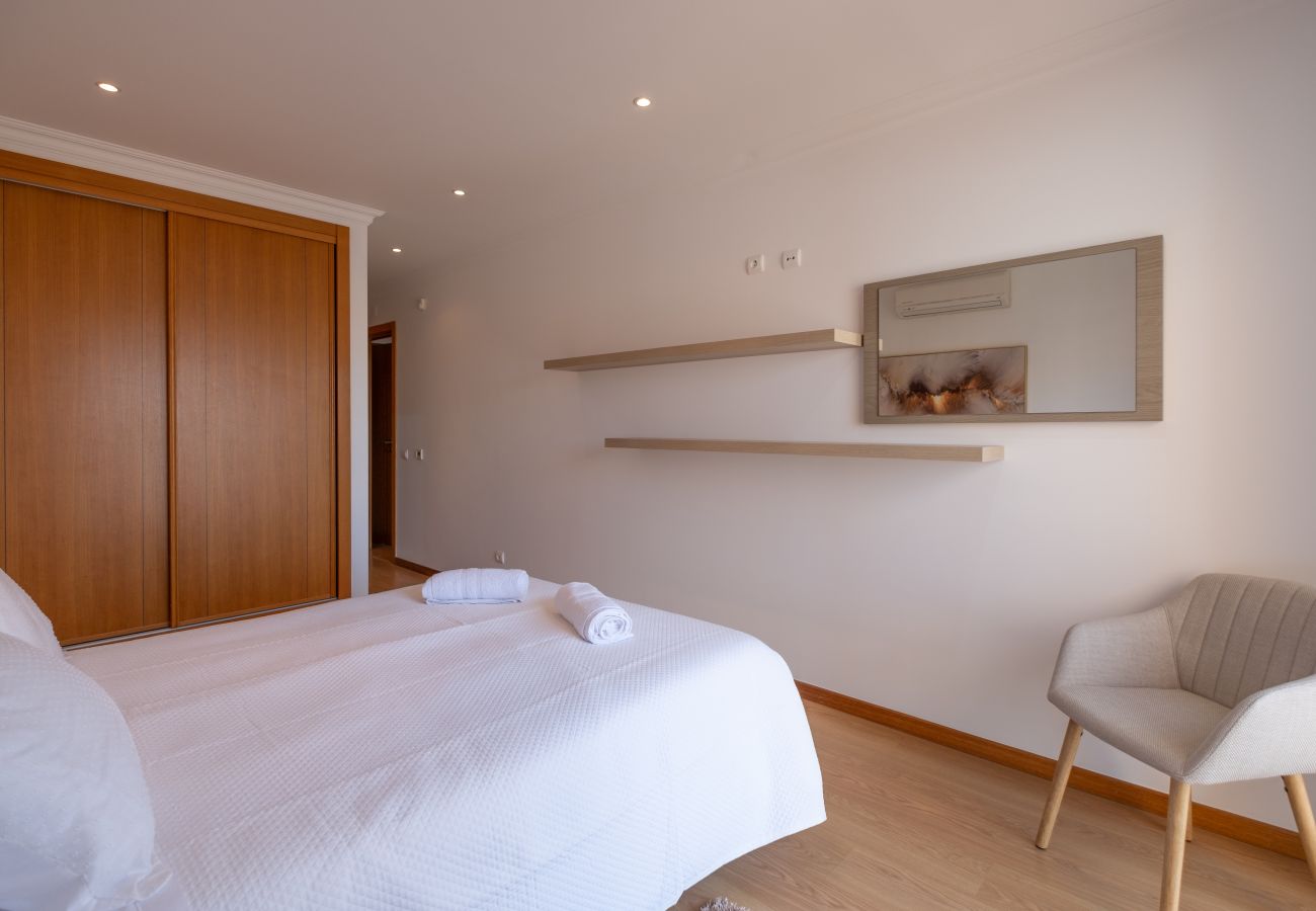 Apartment in Lagos - Colina Panoramica