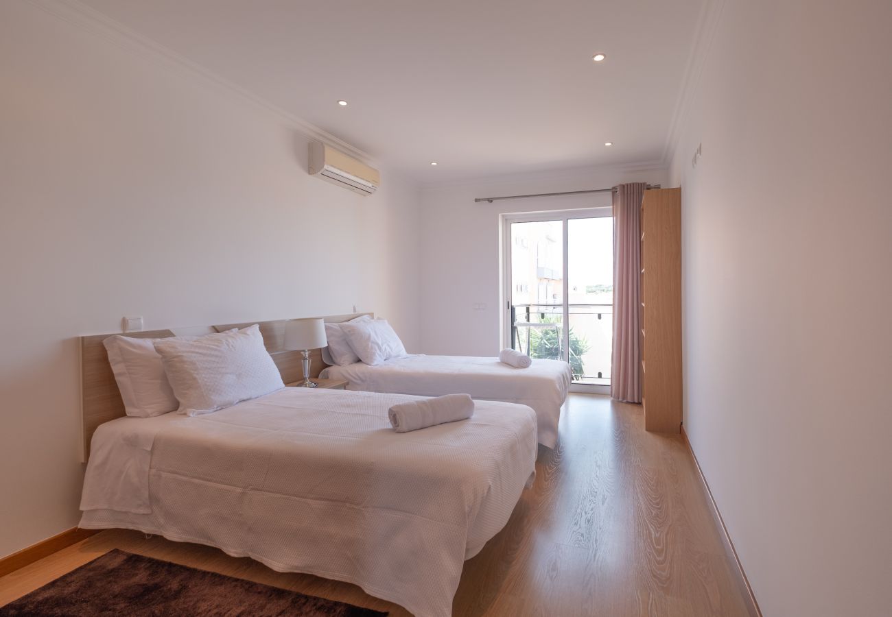 Apartment in Lagos - Colina Panoramica