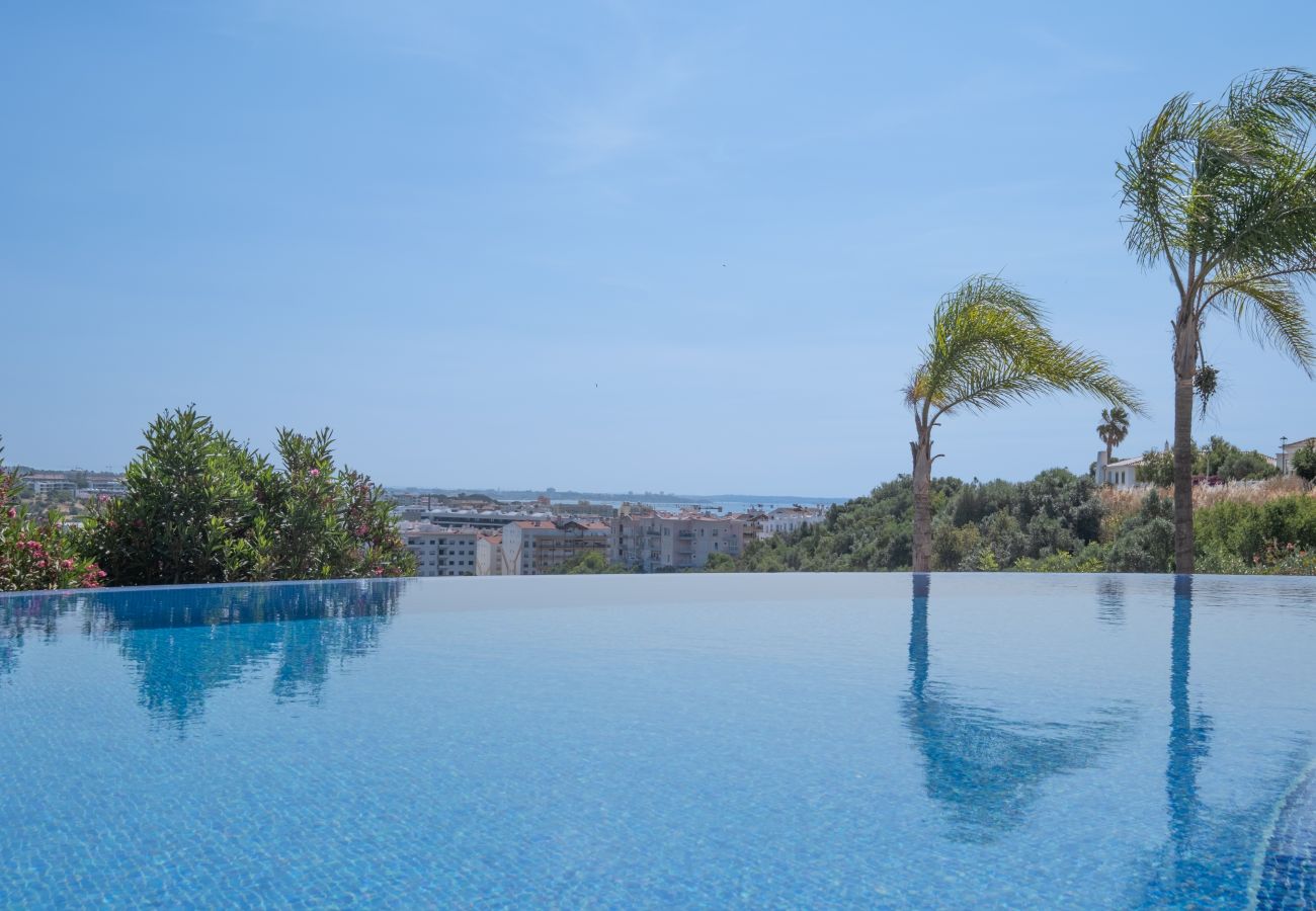 Apartment in Lagos - Colina Panoramica